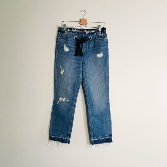 Express Straight Ankle High Rise Ribbon Jeans - Picture 5 of 10